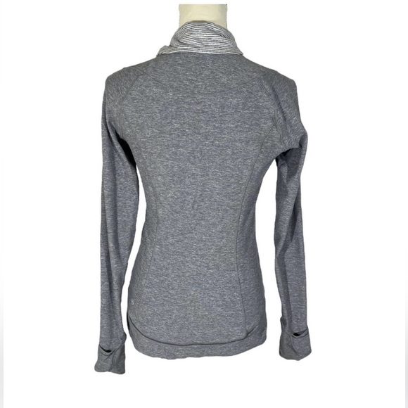 SOLD Lululemon Think Fast Pullover Heathered
Slate Tonka Stripe Heathered Slate - Picture 6 of 13
